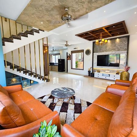 Premium Chalet Lonavla Exterior foto