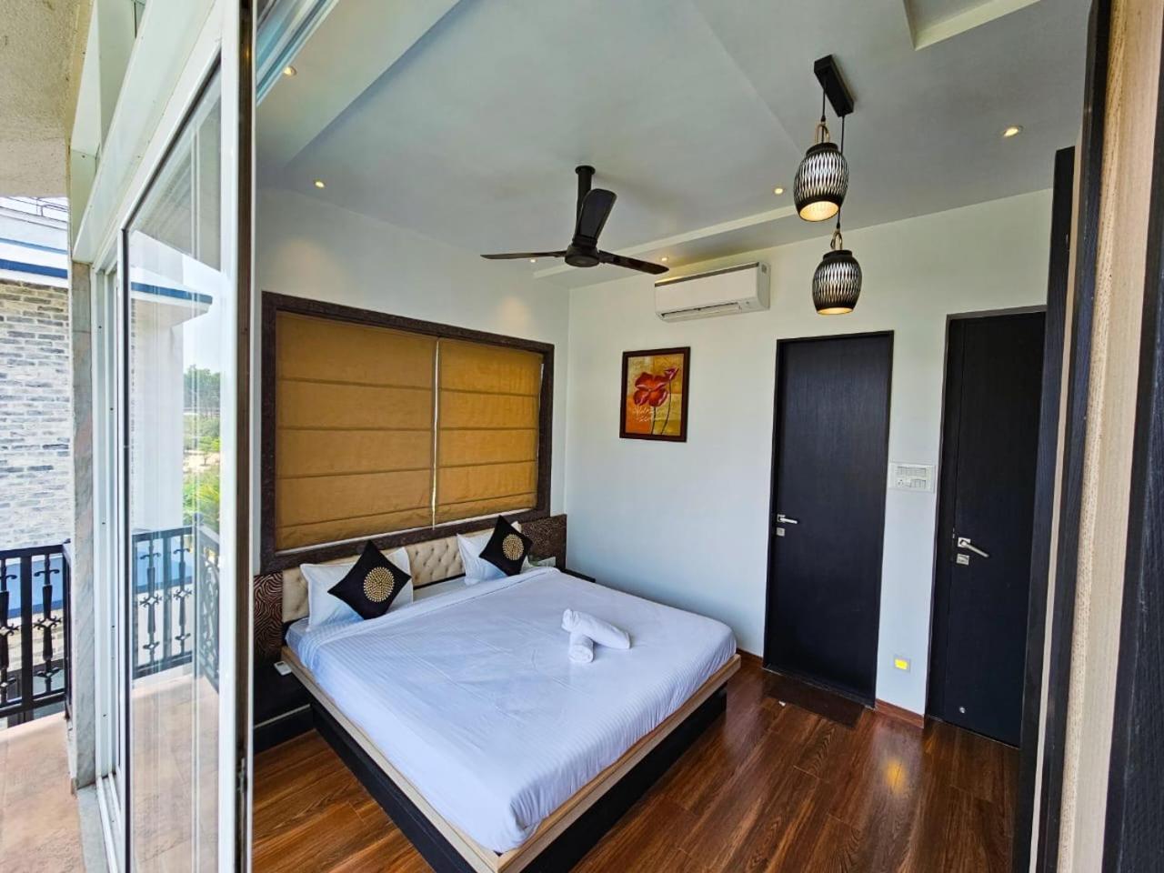 Premium Chalet Lonavla Exterior foto