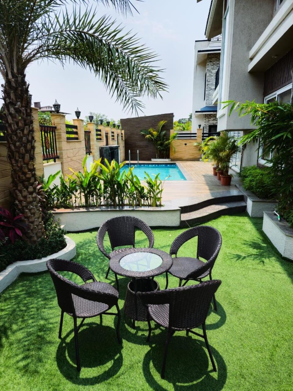 Premium Chalet Lonavla Exterior foto